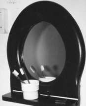 recyclart Felicie Toilet Seat Mirror